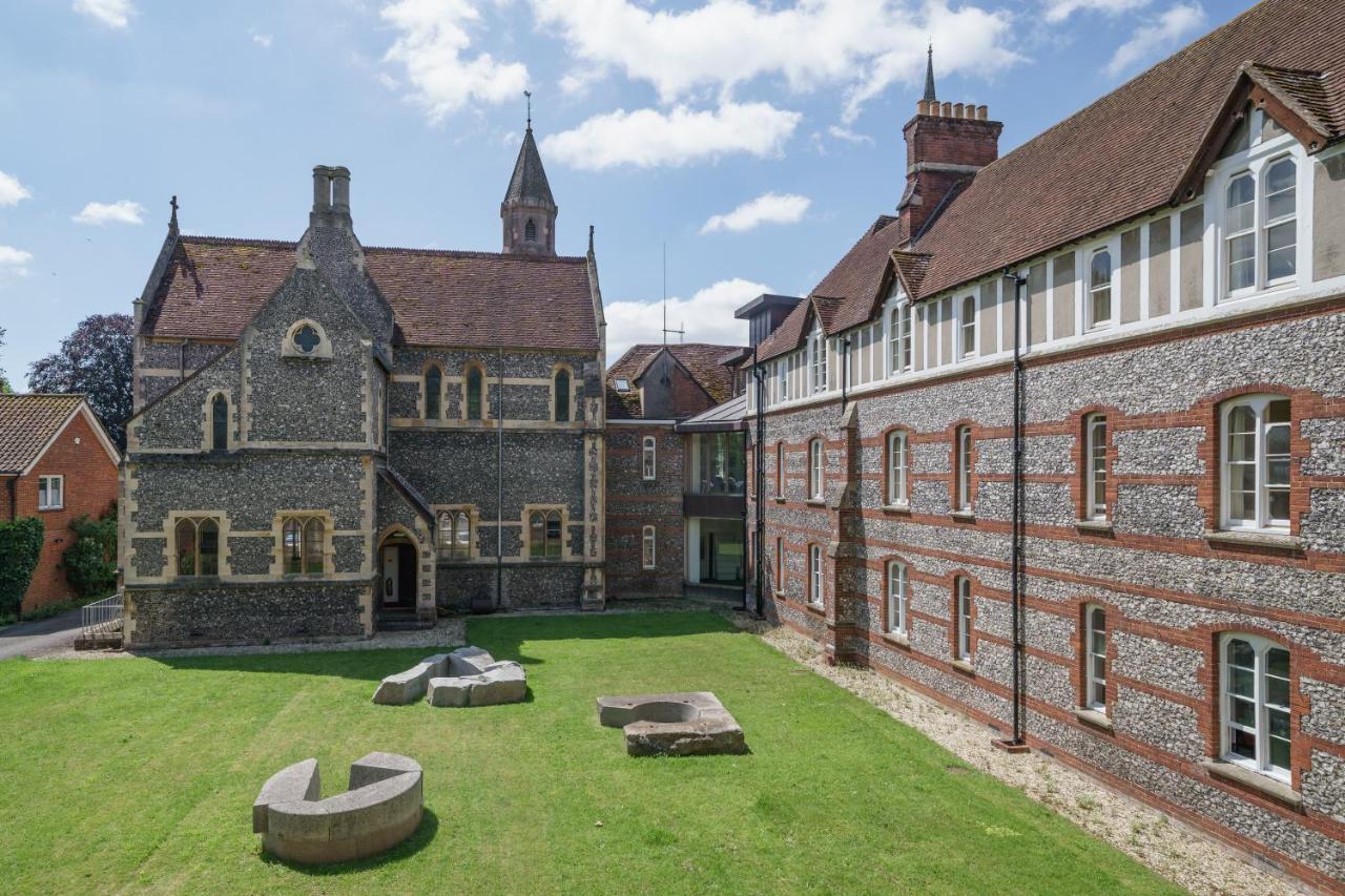 Sarum College Солсбъри Екстериор снимка